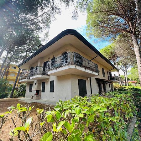 Villa Honey Sunset Lignano Sabbiadoro Exterior photo